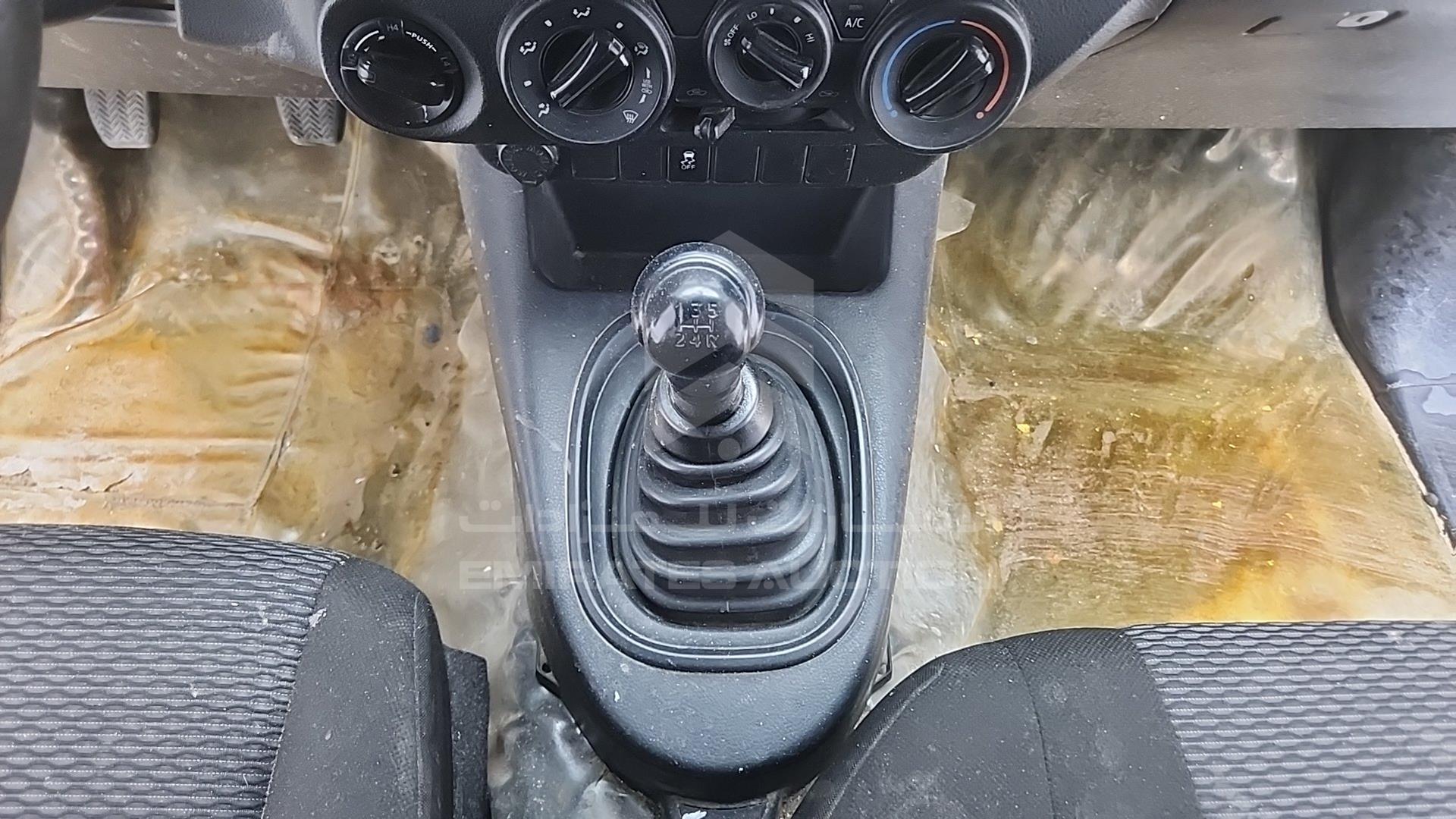 2019 TOYOTA HILUX VIN: MR0DX9CD3K2521237