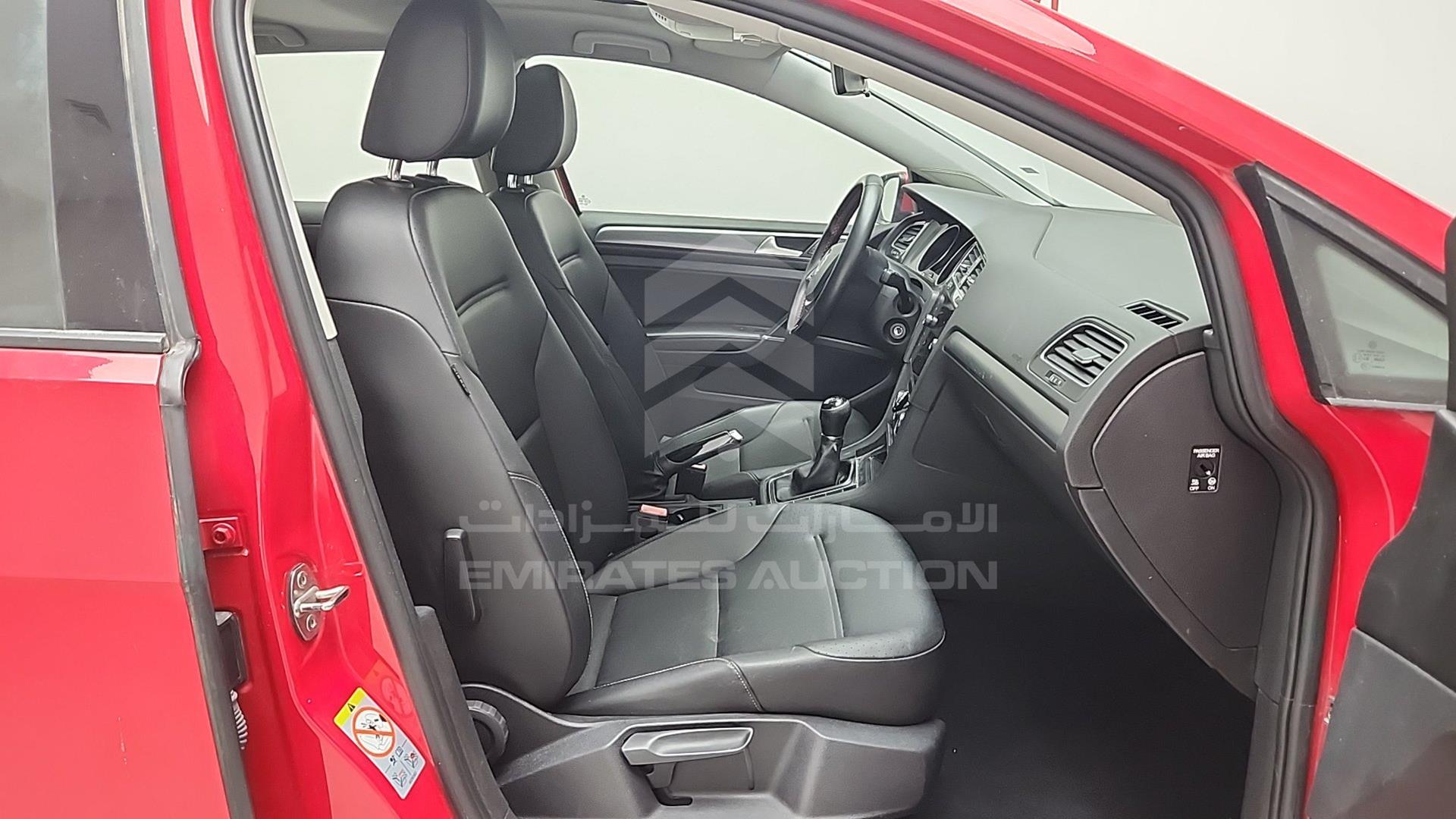 2018 VOLKSWAGEN GOLF VIN: 3VWWB6AUXJM261513