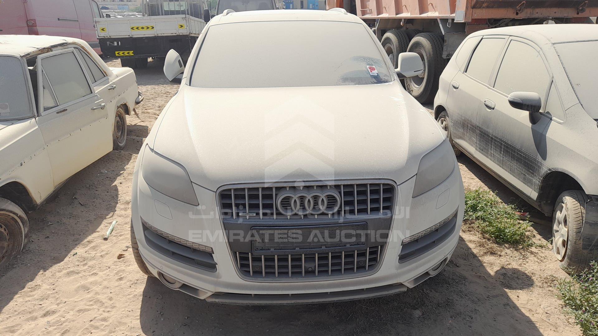2014 AUDI Q7 VIN: WA1AGDFE5ED009443