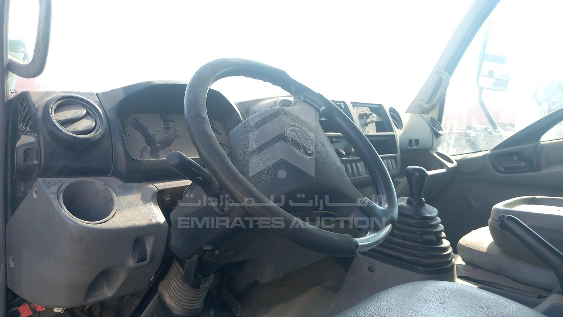 2014 HINO 300 VIN: JHHLCK1H0EK007723