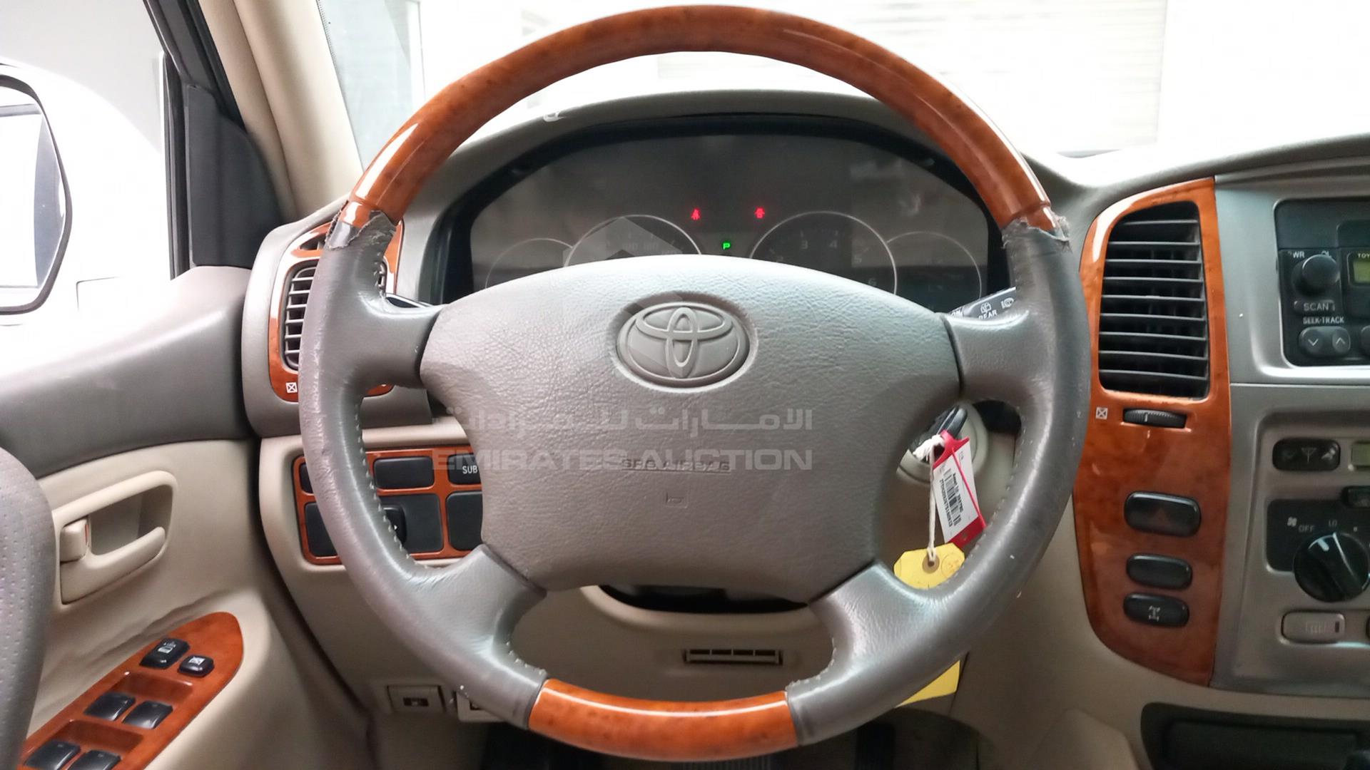 2007 TOYOTA LAND CRUISER VIN: JTEHJ09J675160923
