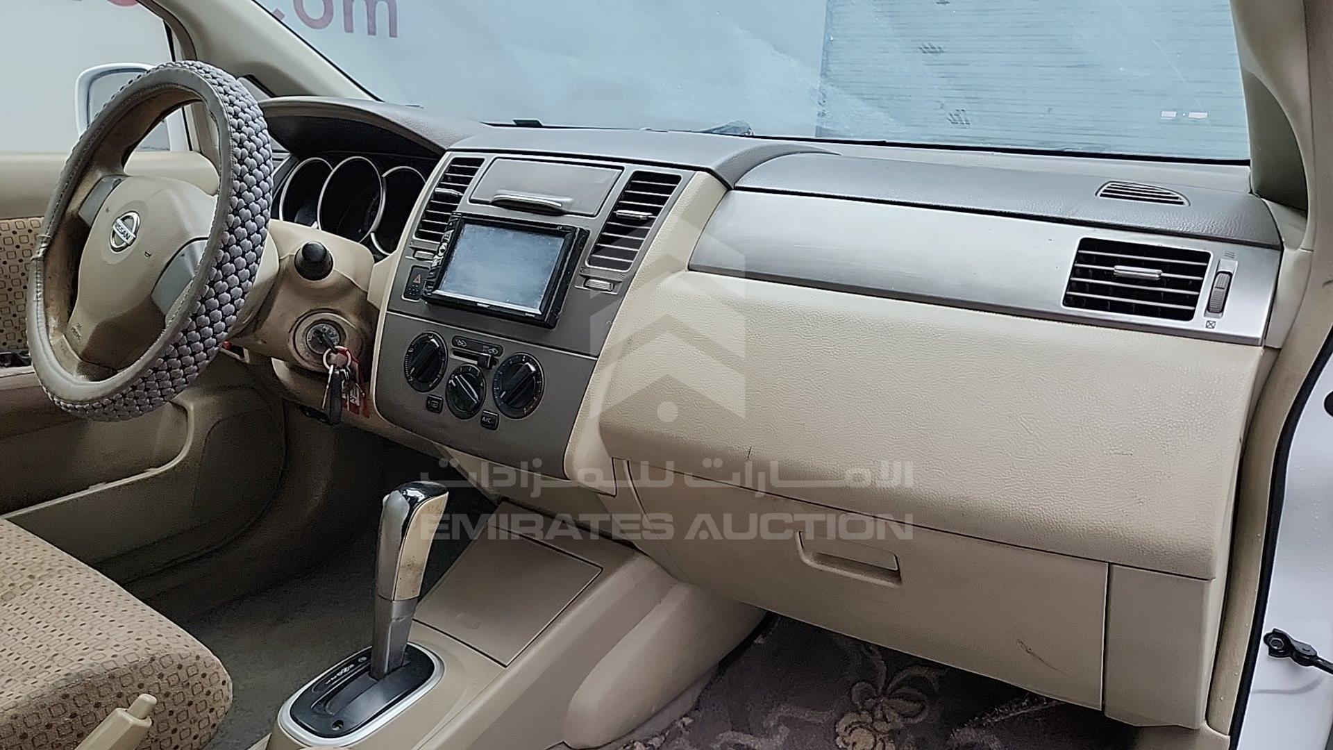 2011 NISSAN TIIDA VIN: 3N1BC1A6XBK201802