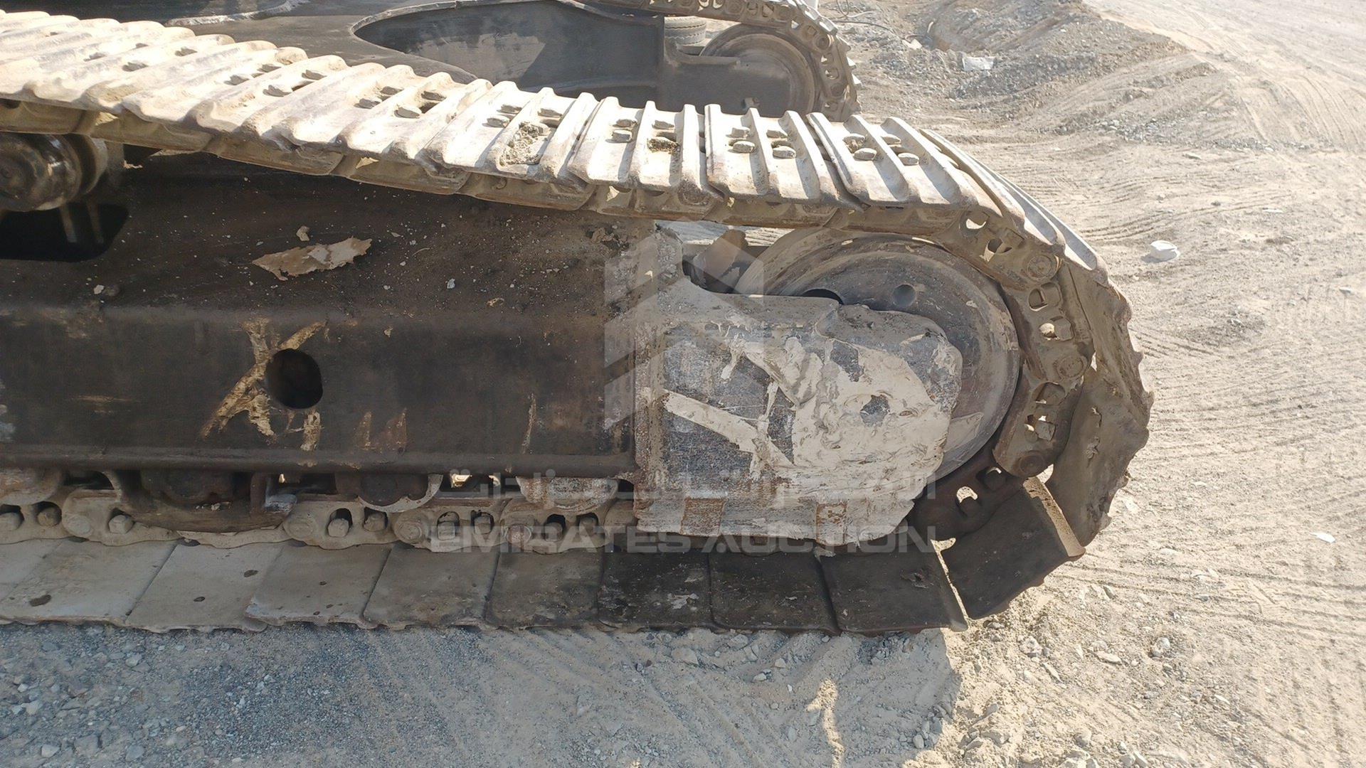 2010 KOMATSU --- VIN: KMTPC181E62BJ4470