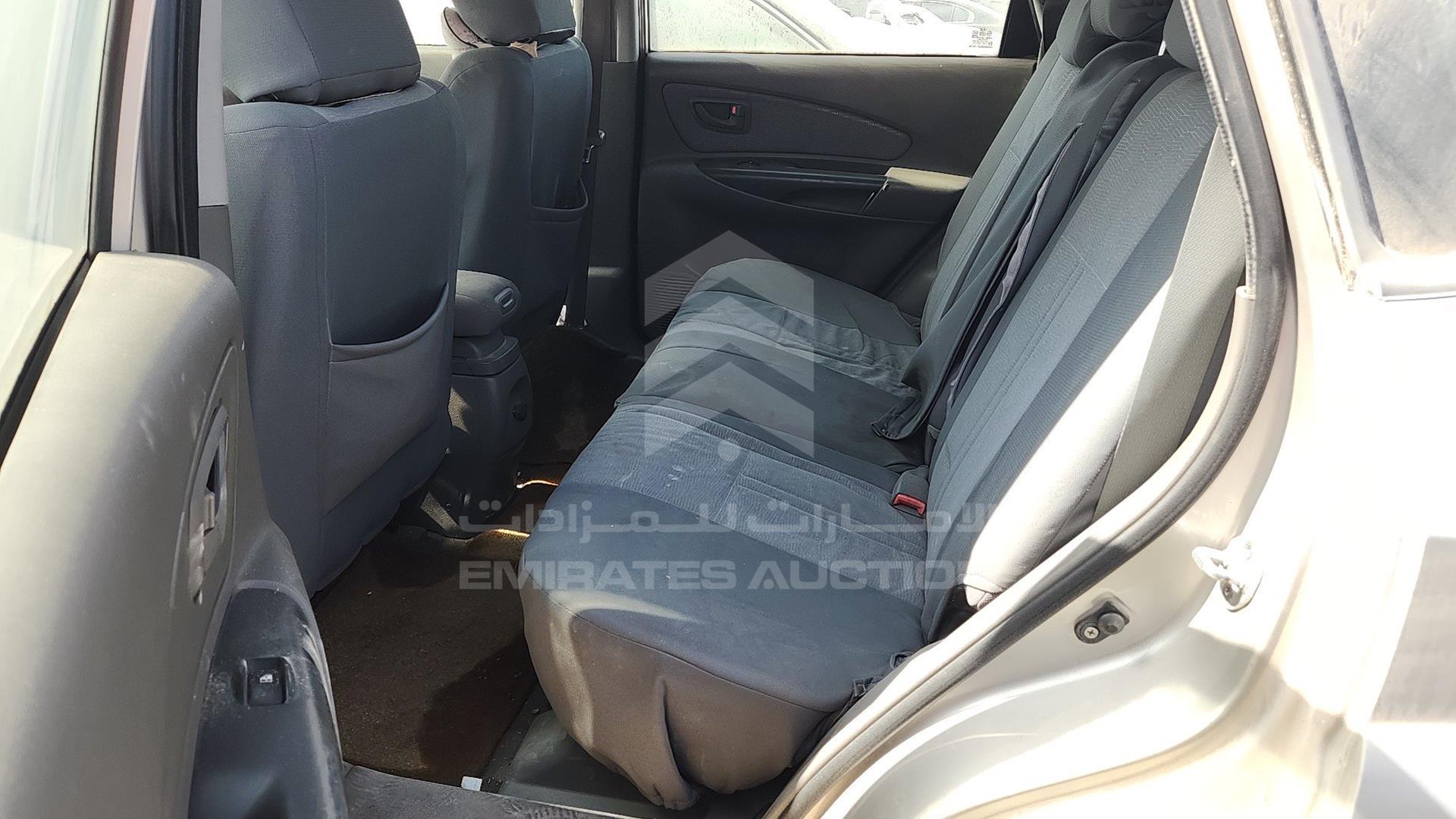 2008 HYUNDAI TUCSON VIN: KMHJM81B88U874779