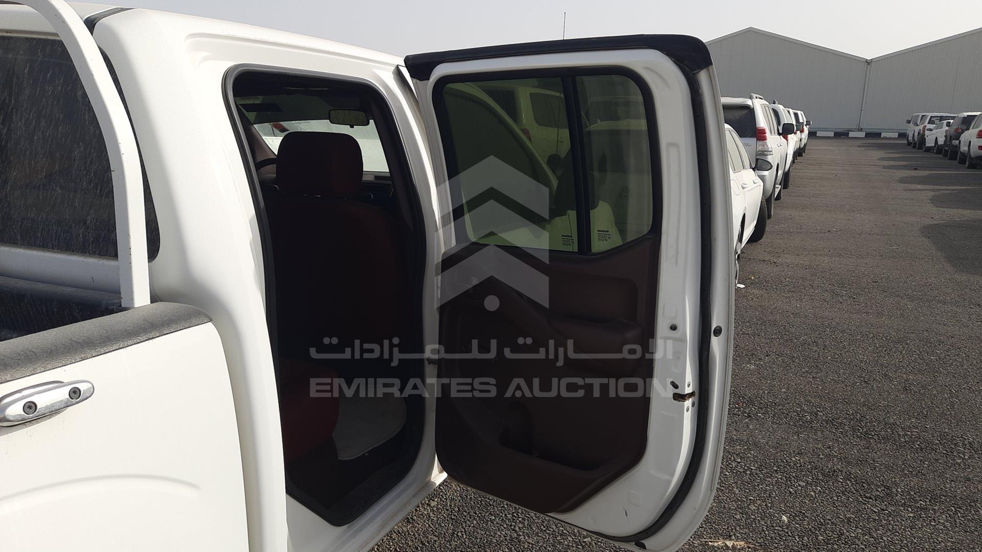 2014 NISSAN NAVARA VIN: MNTBD0ES2E6613371