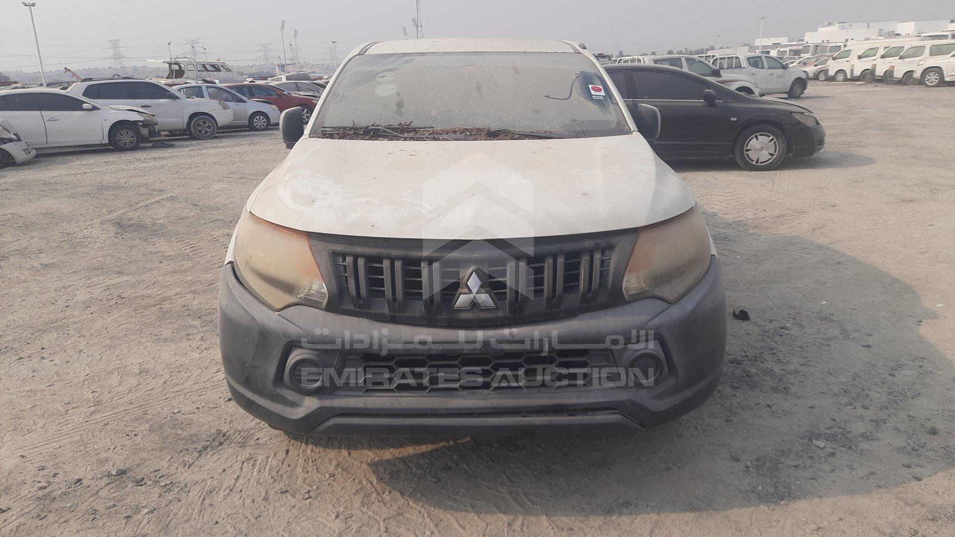 2016 MITSUBISHI L 200 VIN: MMBJNKJ40GH007782