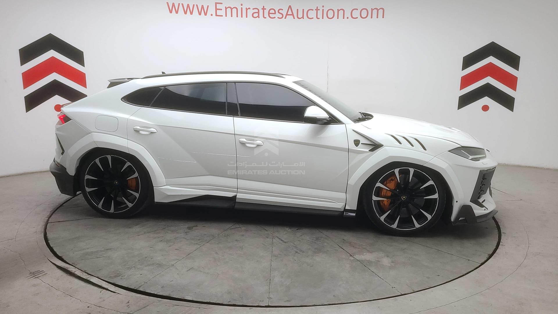 2019 LAMBORGHINI URUS MY19 VIN: ZPBEA1ZL8KLA00652