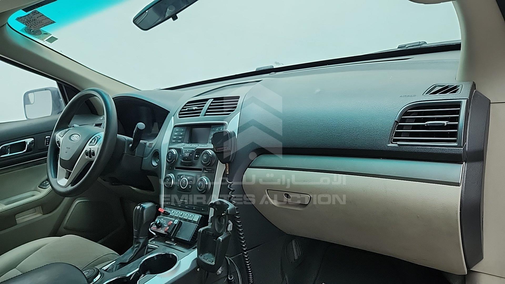 2015 FORD EXPLORER VIN: 1FM5K8B89FGC43786