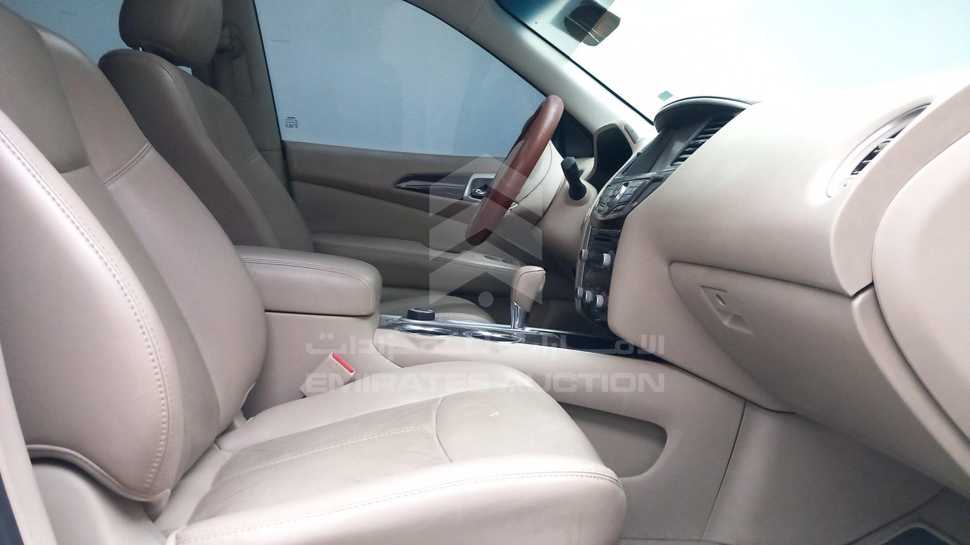 2015 NISSAN PATHFINDER VIN: 5N1AR2M56FC639563