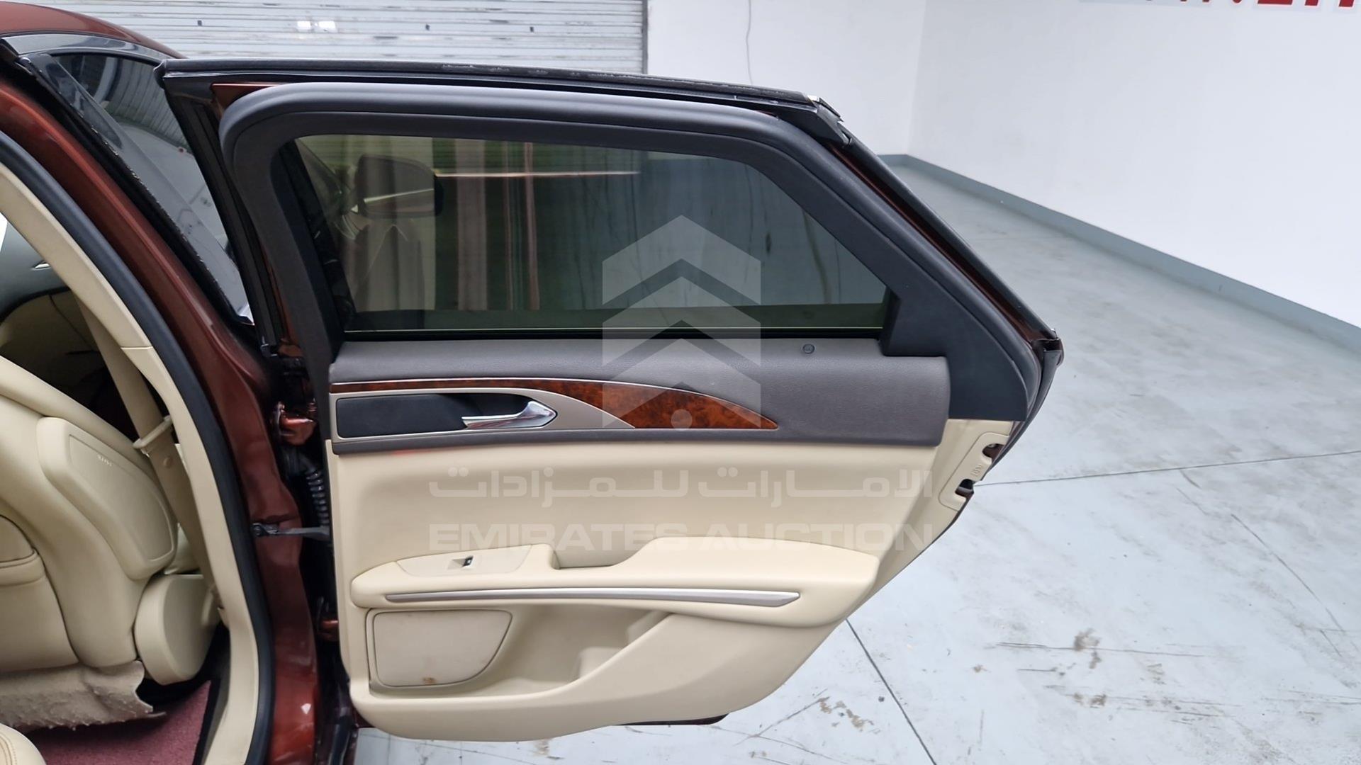 2015 LINCOLN MKZ VIN: 3LN6L2GK8FR622984