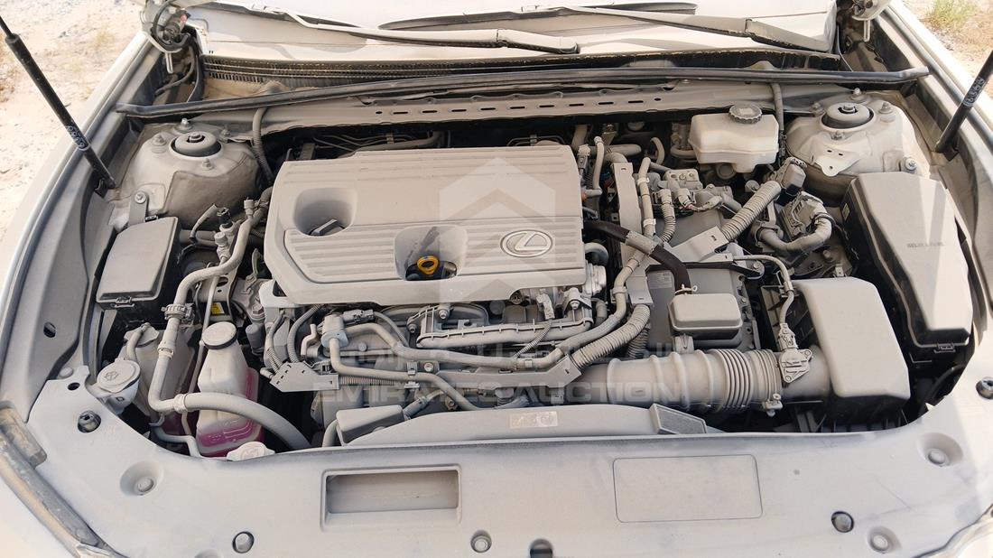 2023 Lexus ES 300 H Premier — Engine Bay — Photo 28