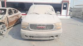 2005 GMC — Full Front View — Photo 1 — Thumbnail