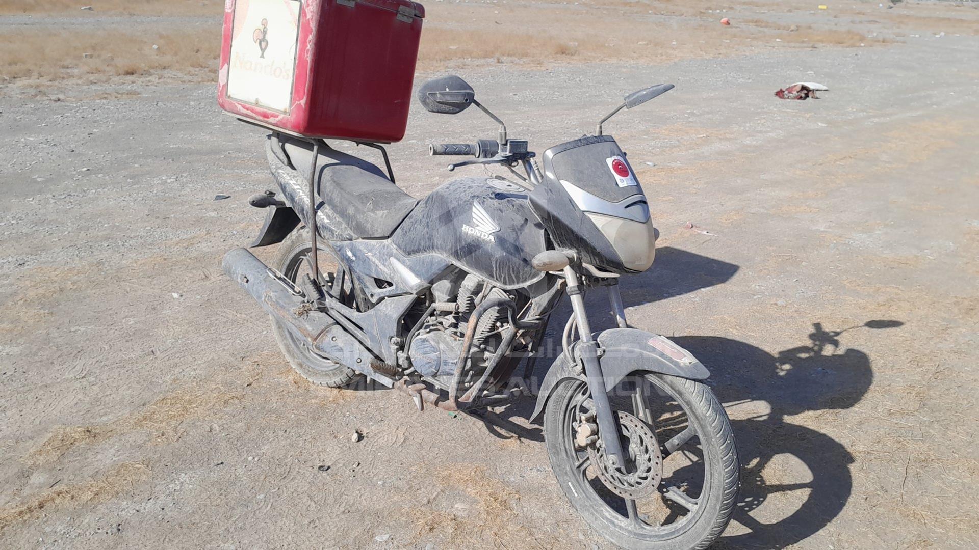 2018 HONDA UNICORN VIN: ME4KC311JJ8385026