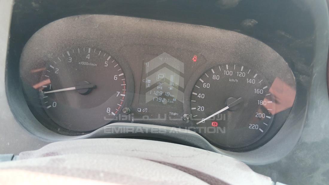 2022 Nissan Navara — Speedometer & RPM Gauges — Photo 15