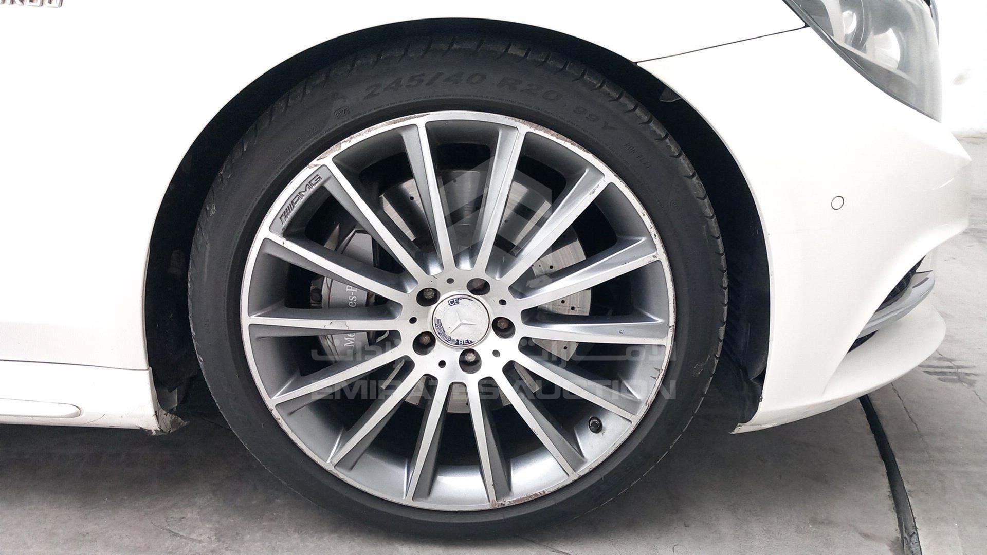 2015 MERCEDES S 500 VIN: WDDUG8CB9FA136175