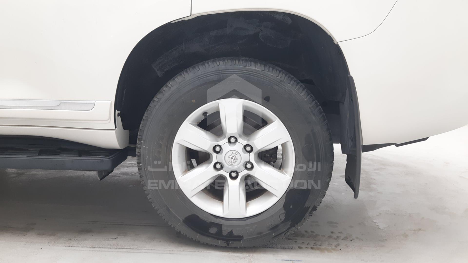 2014 TOYOTA LAND CRUISER PRADO VIN: JTEJU3FJ4EK068836
