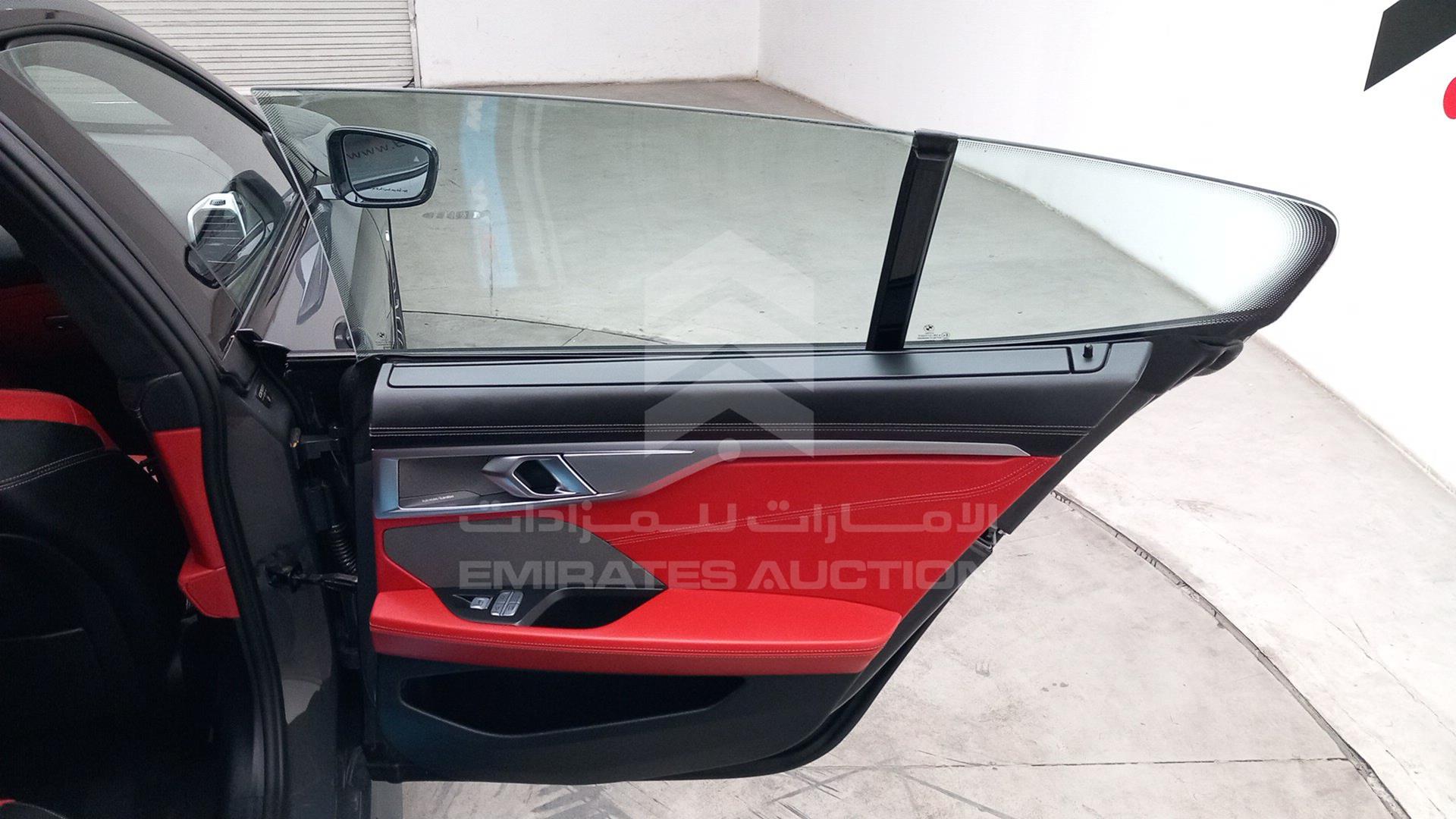 2020 BMW 840 VIN: WBAGV2A09LCD36839