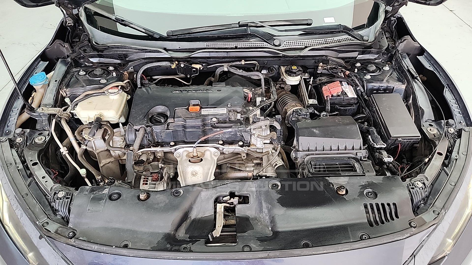 2018 HONDA CIVIC VIN: 19XFC2678JE450196