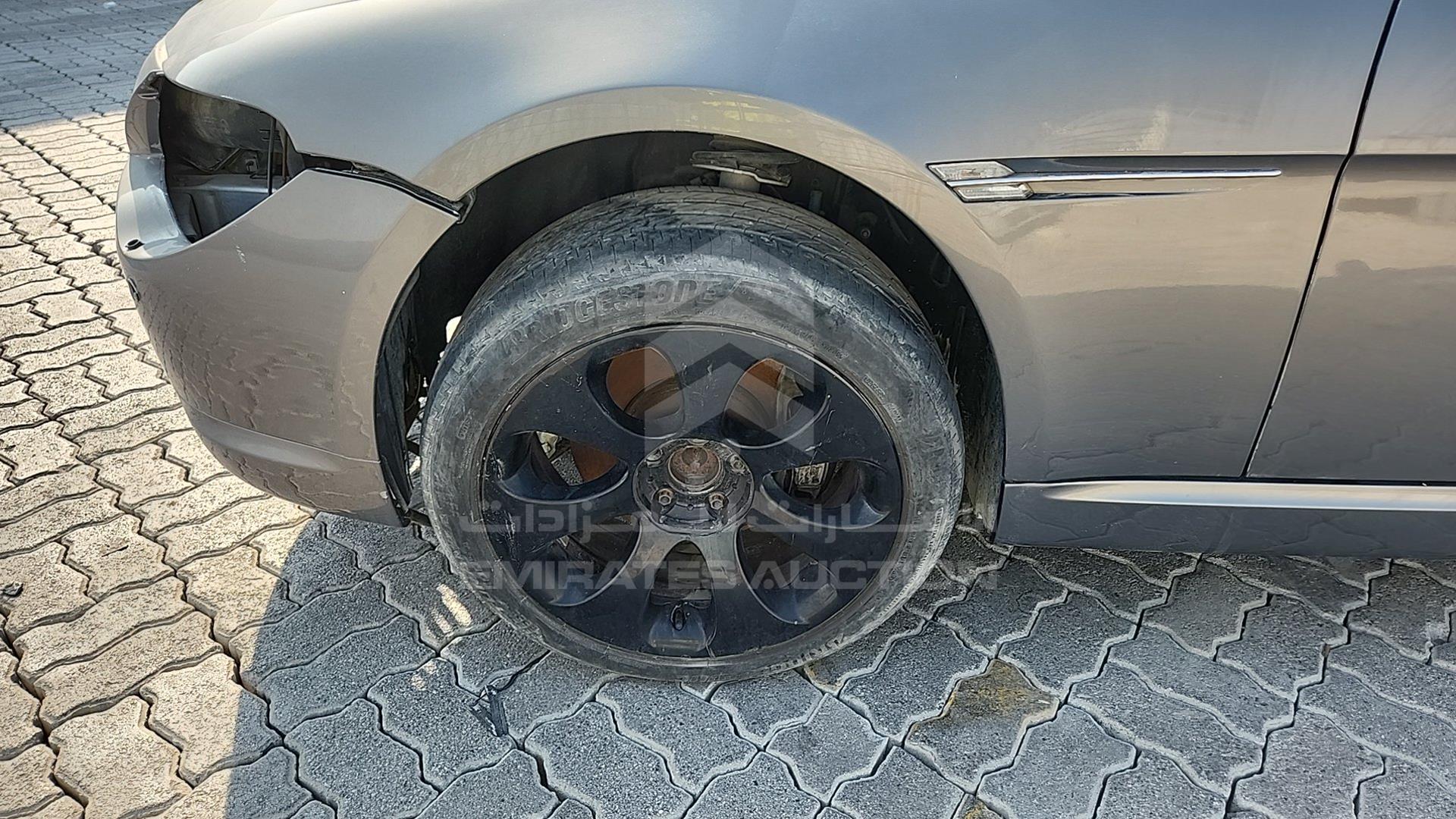 2005 BMW 645 VIN: WBAEK71035B302401
