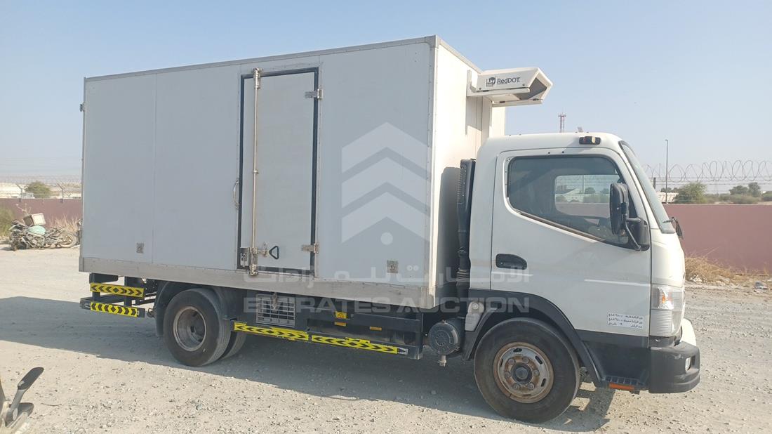 2020 Mitsubishi Canter — Front Right Angle — Photo 10