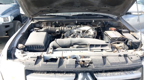 JMYLRV93W8J706849 Mitsubishi Pajero