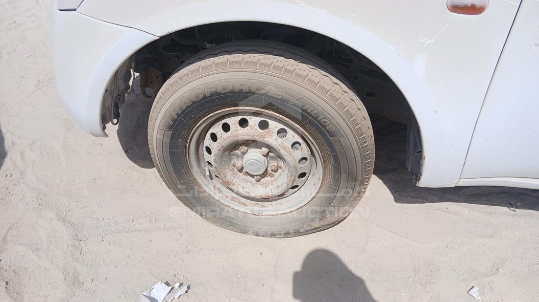 ميتسوبيشي L 200 2008 — الإطار الأمامي الأيسر — صورة 33