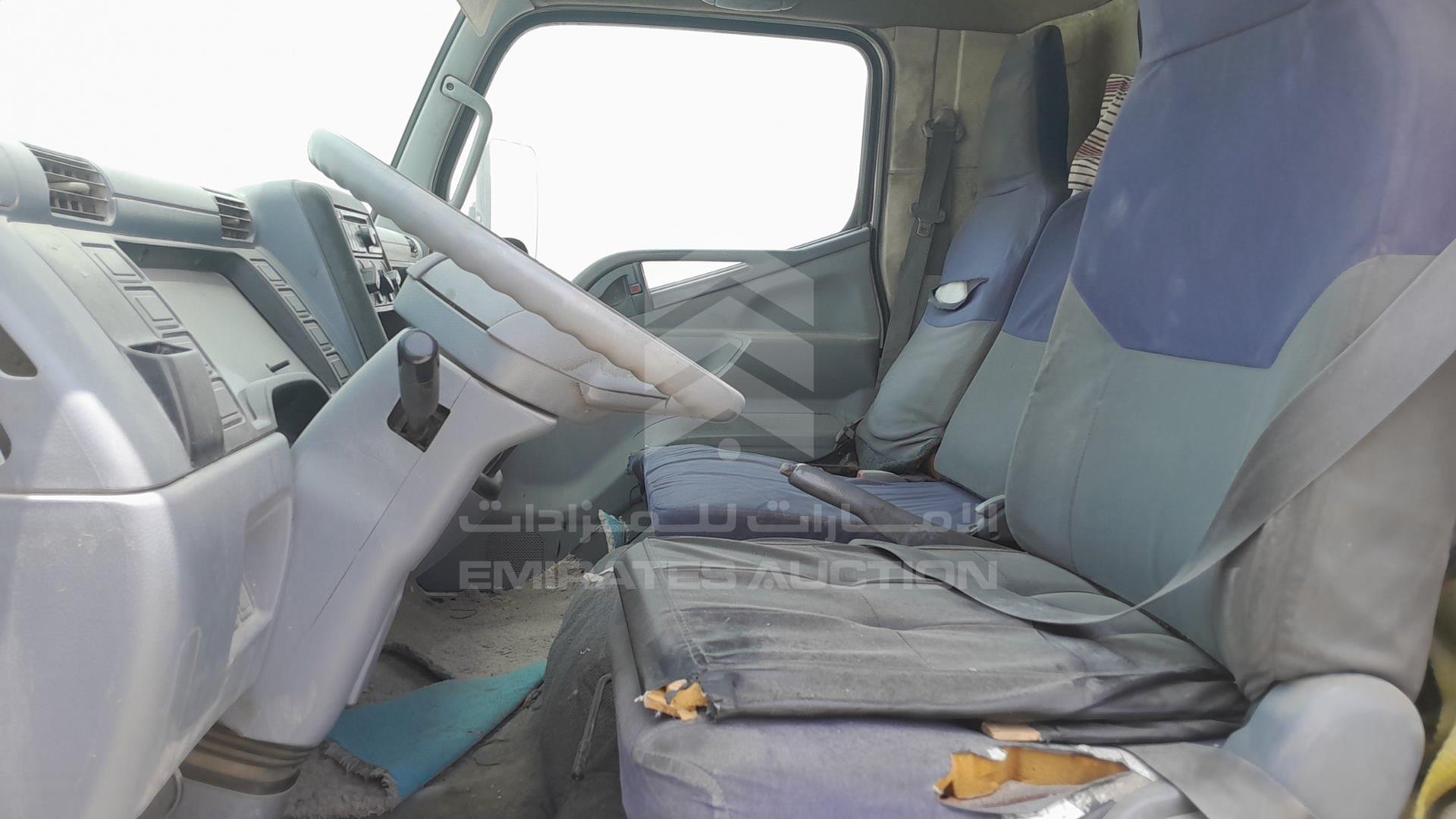 2013 MITSUBISHI CANTER VIN: JL6BCE6J0DK027276