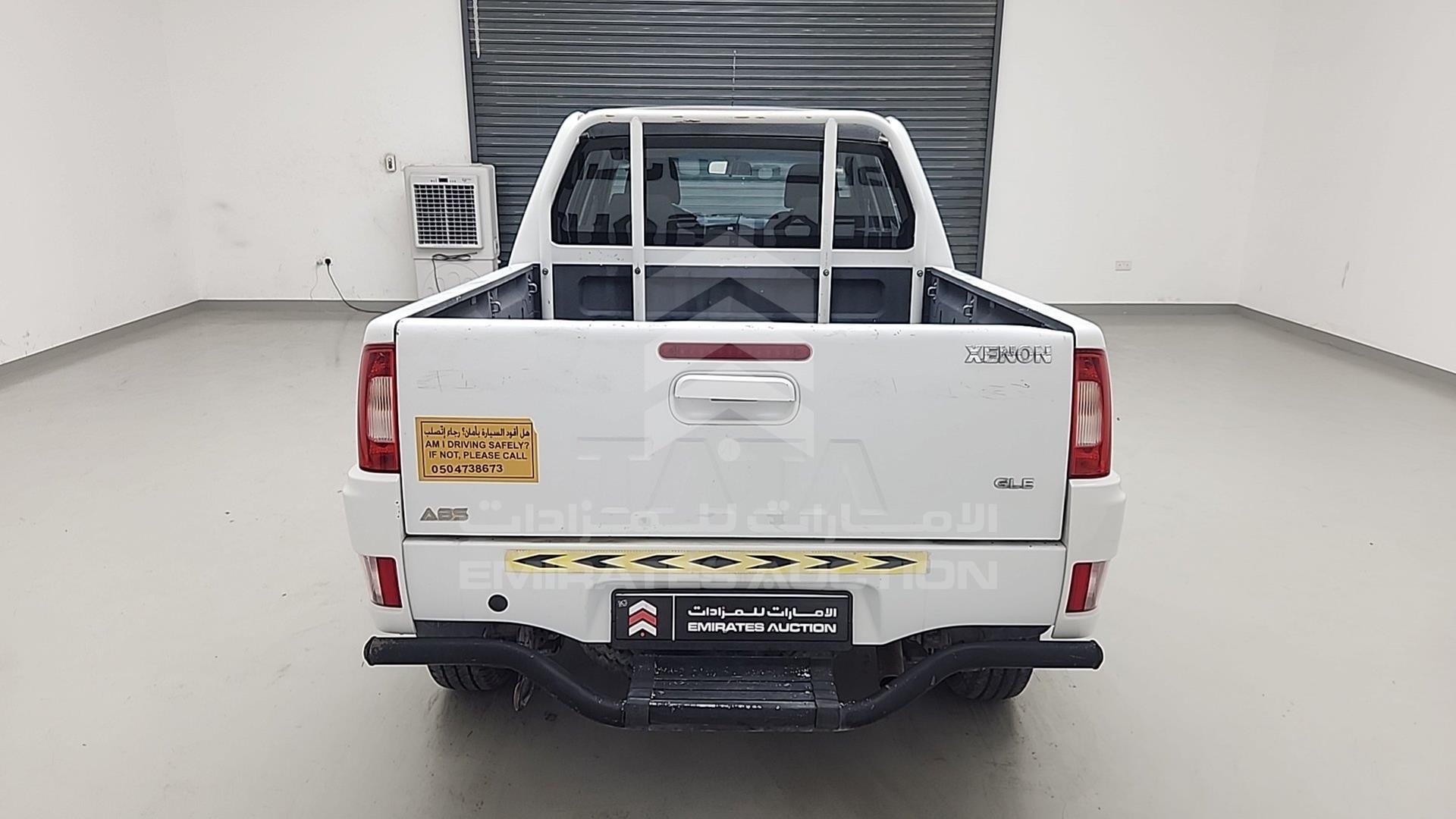 2016 TATA XENON VIN: MAT464753GSL00253