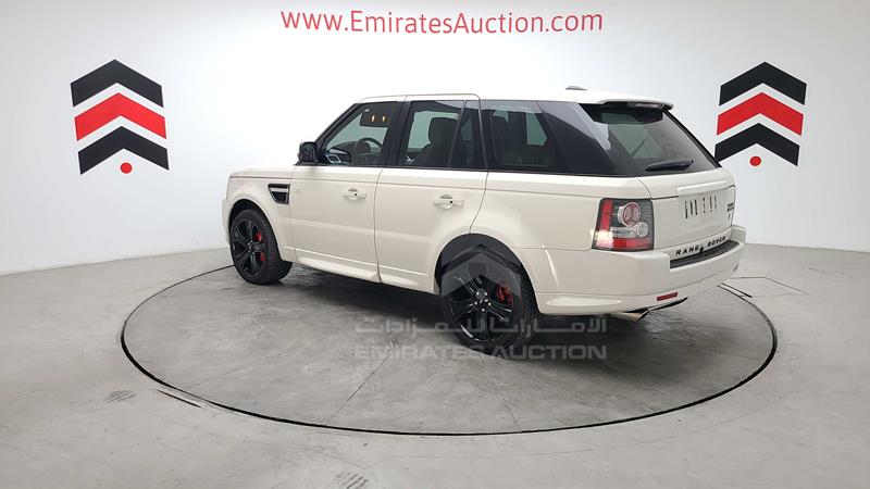 SALLSAAE4AA233314 Auction: EmiratesAuction Lot: 409182 SALLSAAE4AA233314 Range Rover Sport 2010 BLACK Photo 57