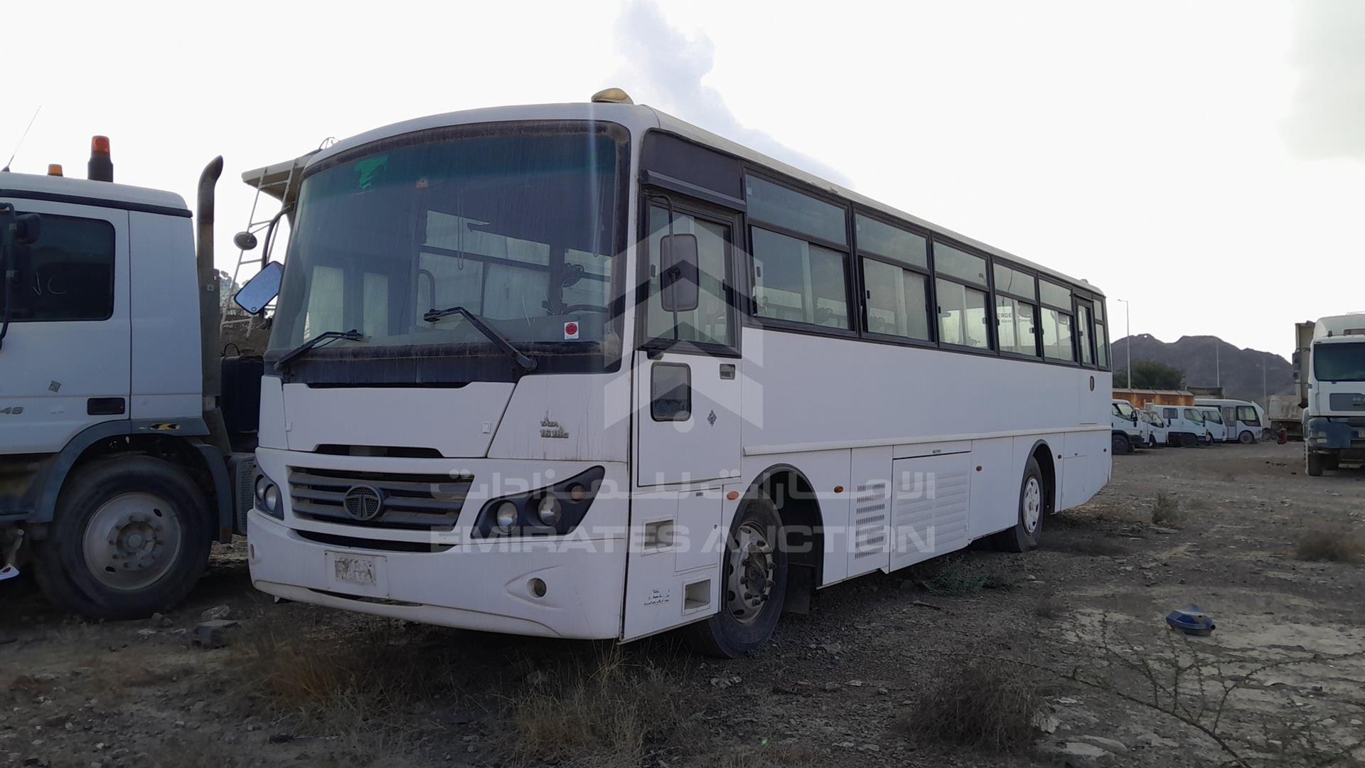 2016 TATA 1618C VIN: MAT449253G0L02126