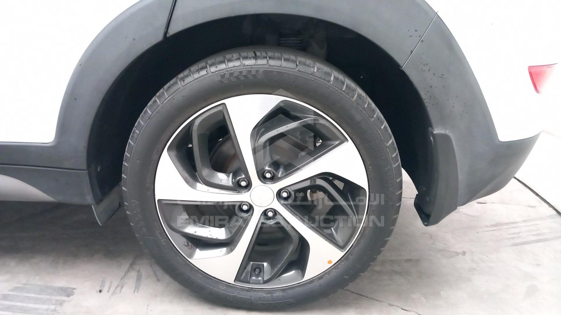 2017 HYUNDAI TUCSON VIN: TMAJ381B7HJ191503