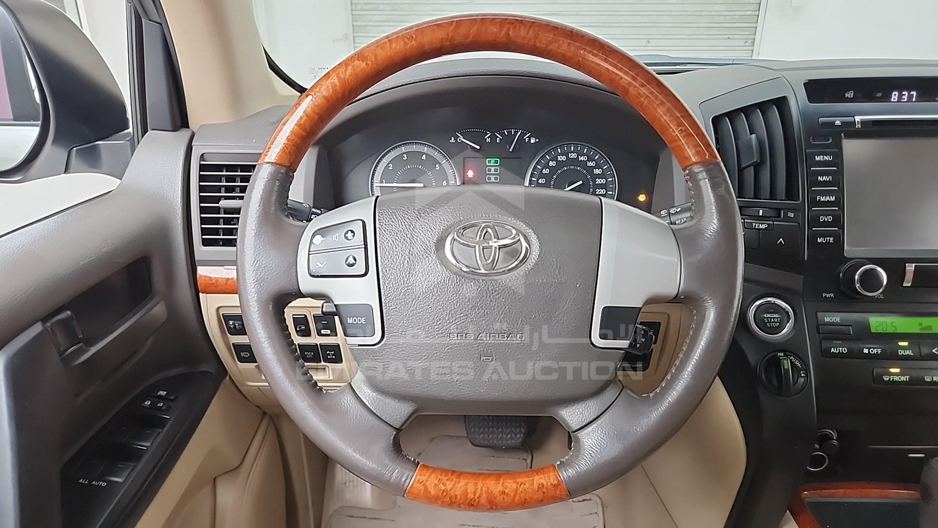 2014 TOYOTA LAND CRUISER VIN: JTMHX09J8E5047409