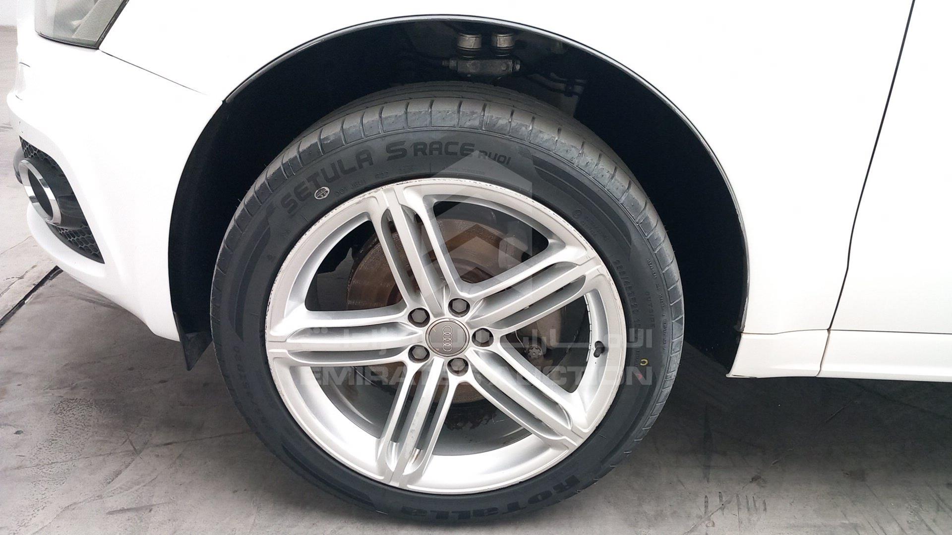 2012 AUDI Q5 VIN: WAUCKC8R2CA054679
