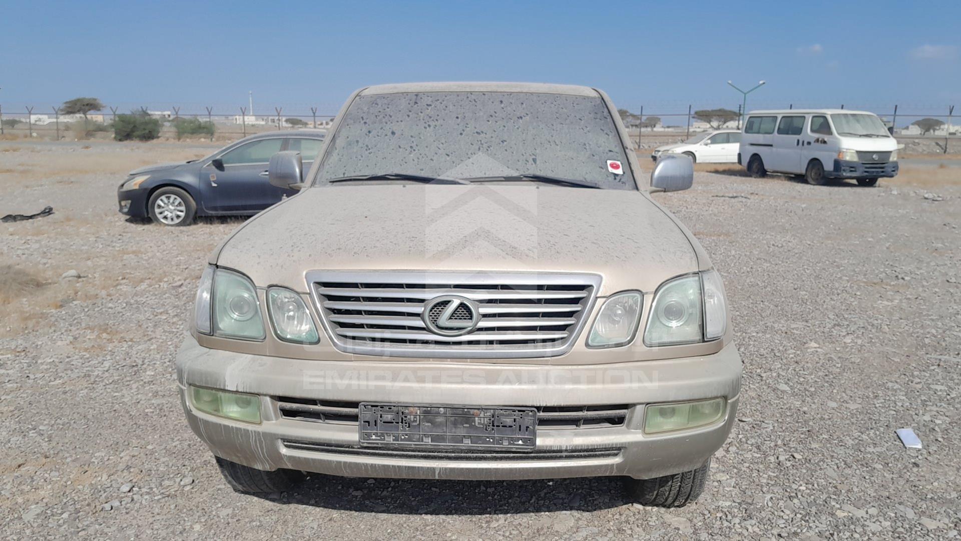 2001 LEXUS LX 470 VIN: JTJHT00W913508303
