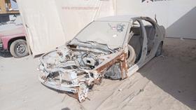 2001 Nissan Sunny — Front Left Angle — Photo 4 — Thumbnail