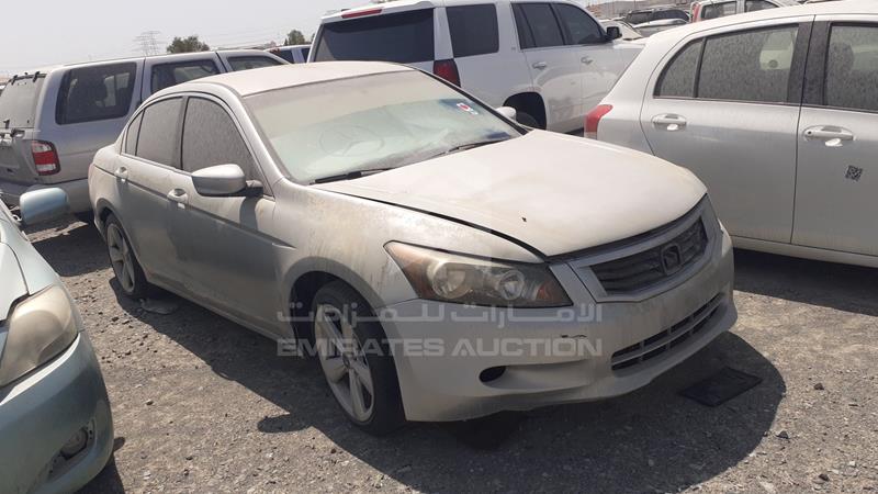 JHMCP26328C404867 Auction: EmiratesAuction Lot: 412009 JHMCP26328C404867 Honda Accord 2008 SILVER Photo 9