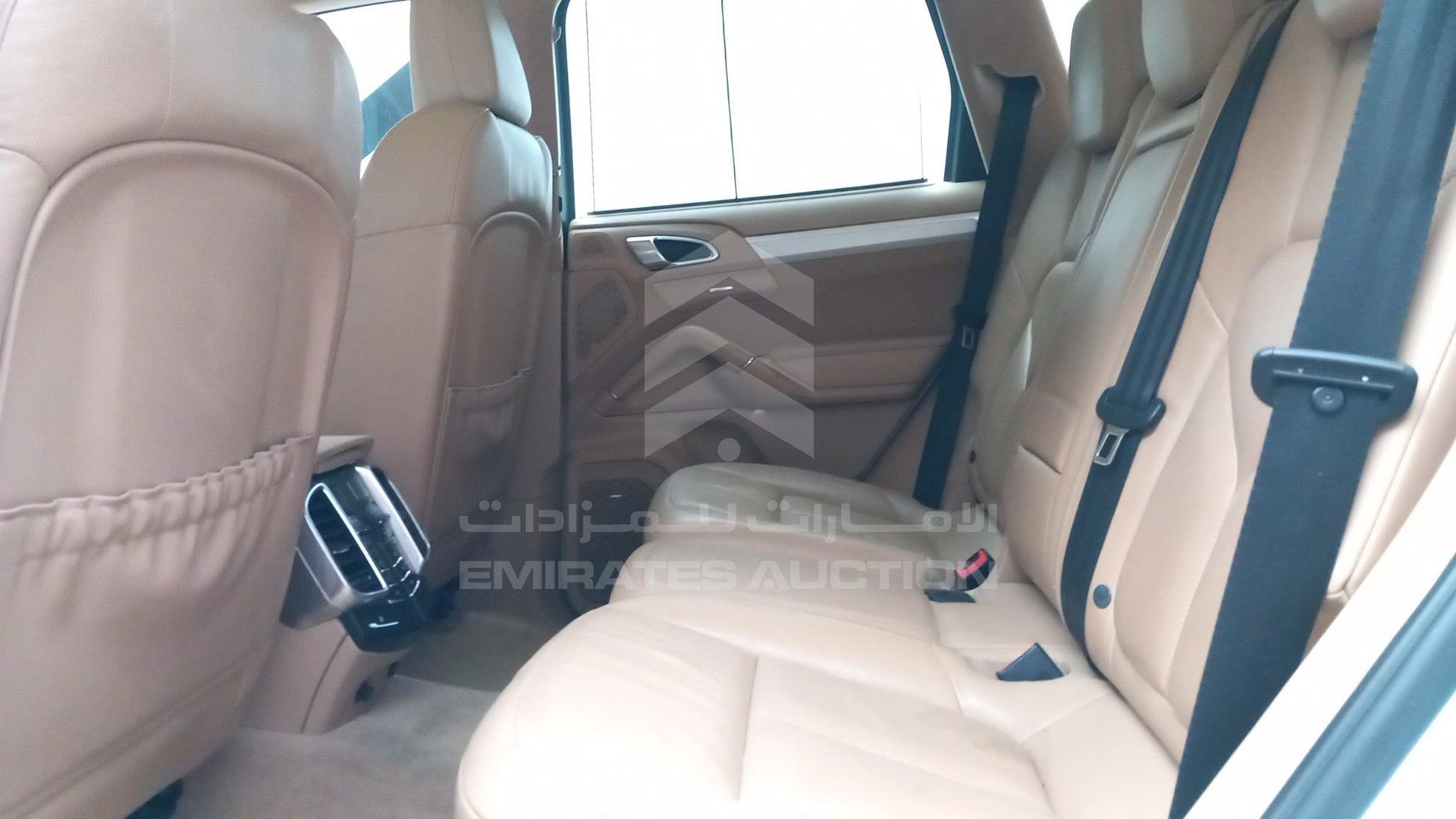 2013 PORSCHE CAYENNE VIN: WP1ZZZ92ZDLA71912