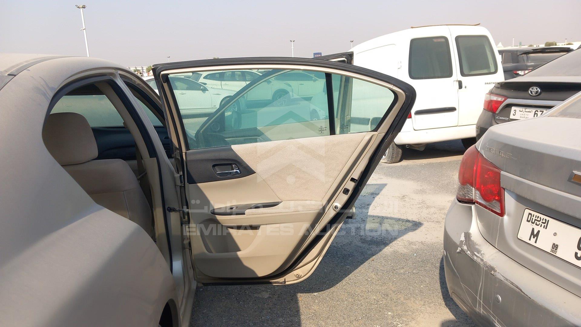 2013 HONDA ACCORD VIN: 1HGCR2622DA616114