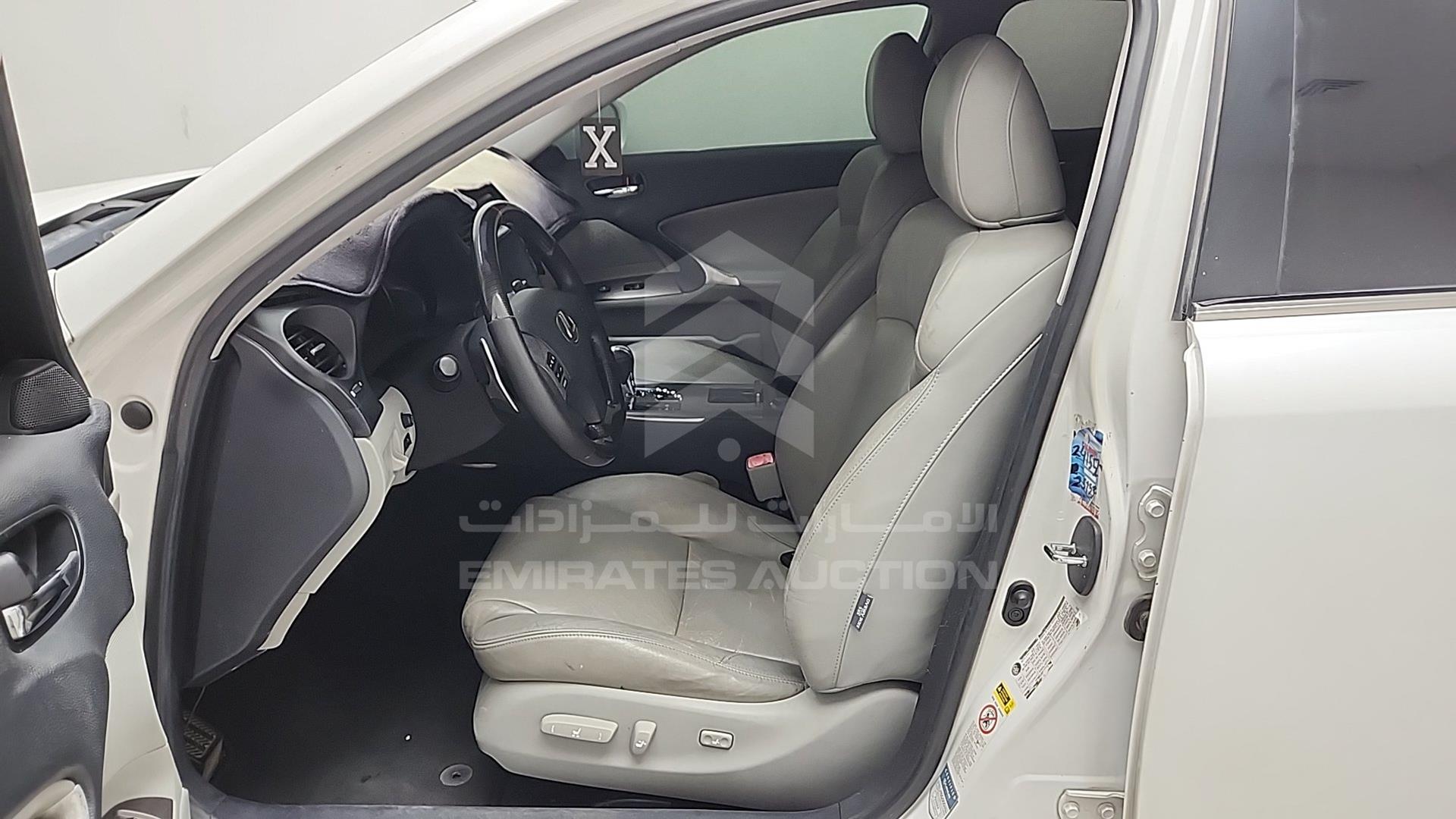 2008 LEXUS IS 250 VIN: JTHBK262X85072053