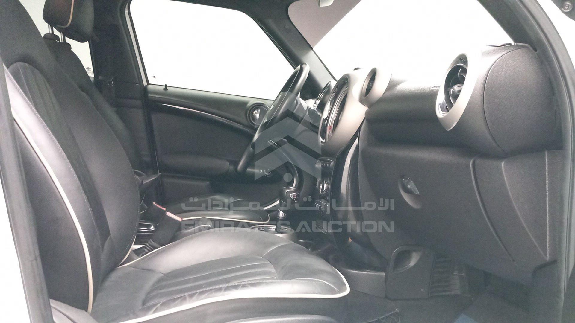 2013 MINI COOPER VIN: WMWZC5105DWM82037