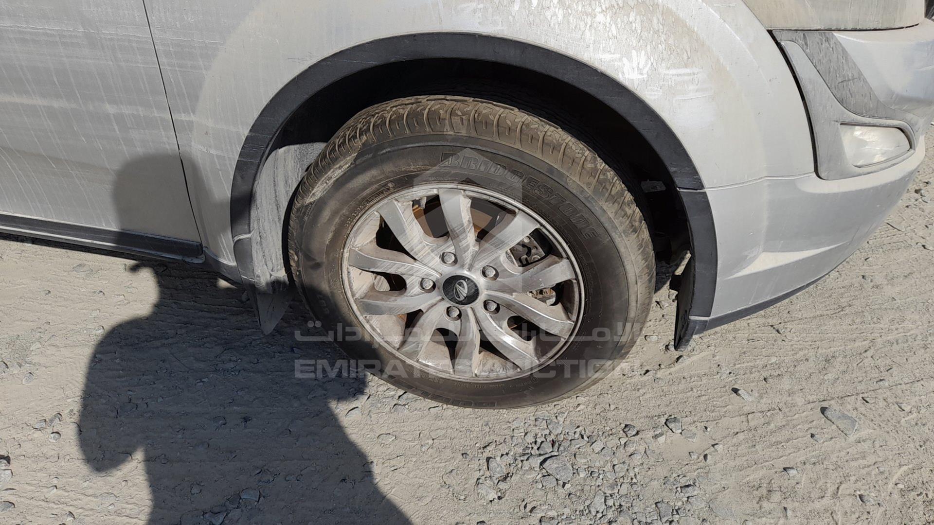 2018 MAHINDRA XUV500 VIN: MA1YW2LDVJ6050689