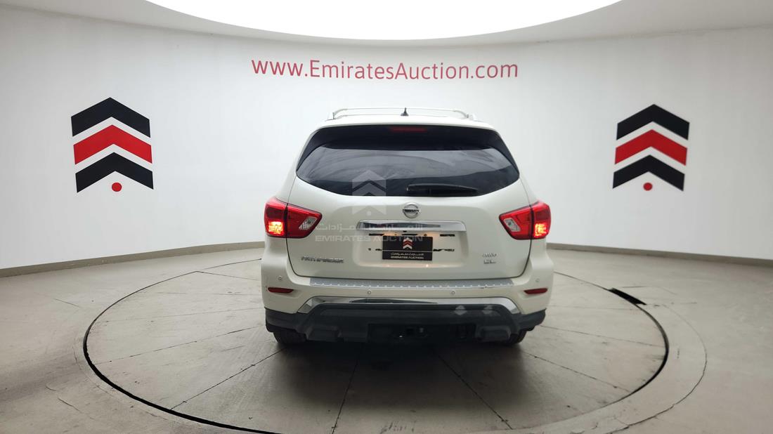 2017 Nissan Pathfinder — Rear View — Photo 9