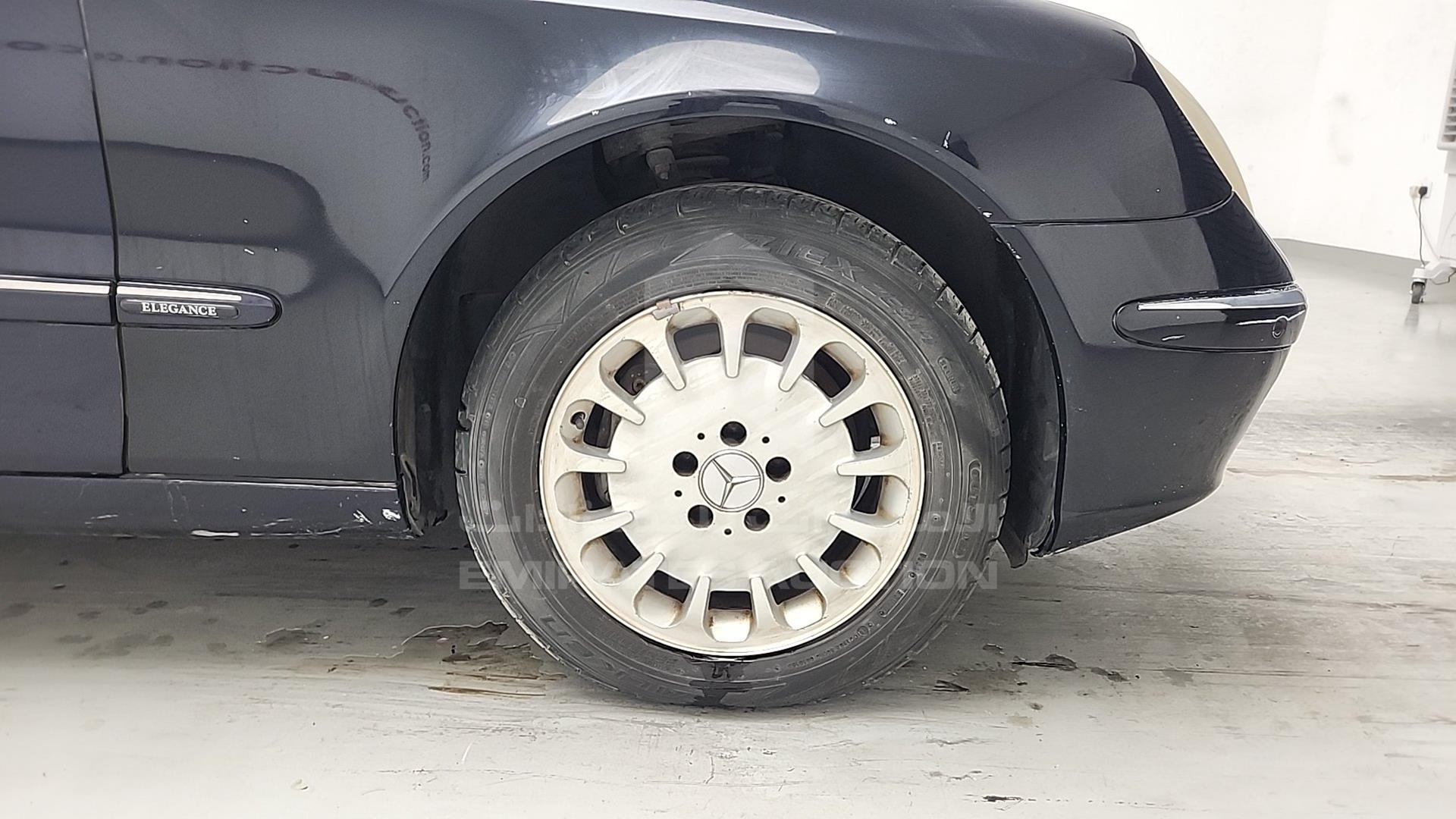 2003 MERCEDES E 320 VIN: WDB2110651A010445