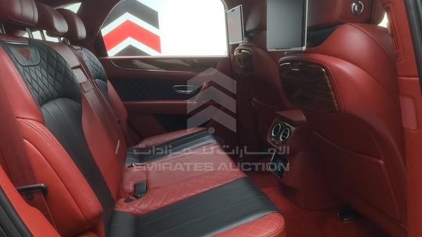SJAAF1ZV2JC018525 Bentley Bentayga