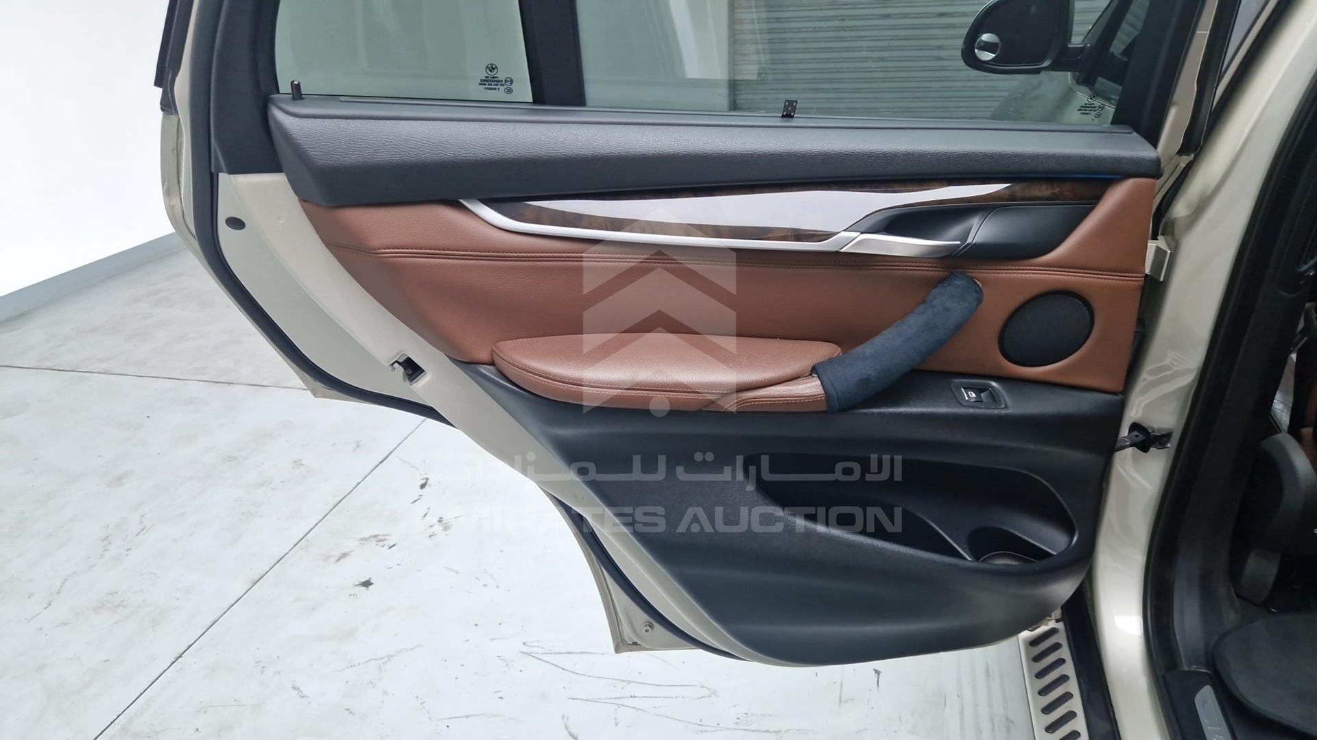 2014 BMW X5 VIN: WBAKR0106E0J09029