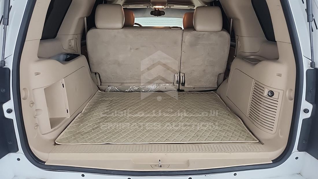 2012 Chevrolet Tahoe — Trunk Interior View — Photo 22