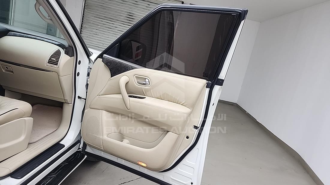 2011 Nissan Patrol — Front Right Door — Photo 35