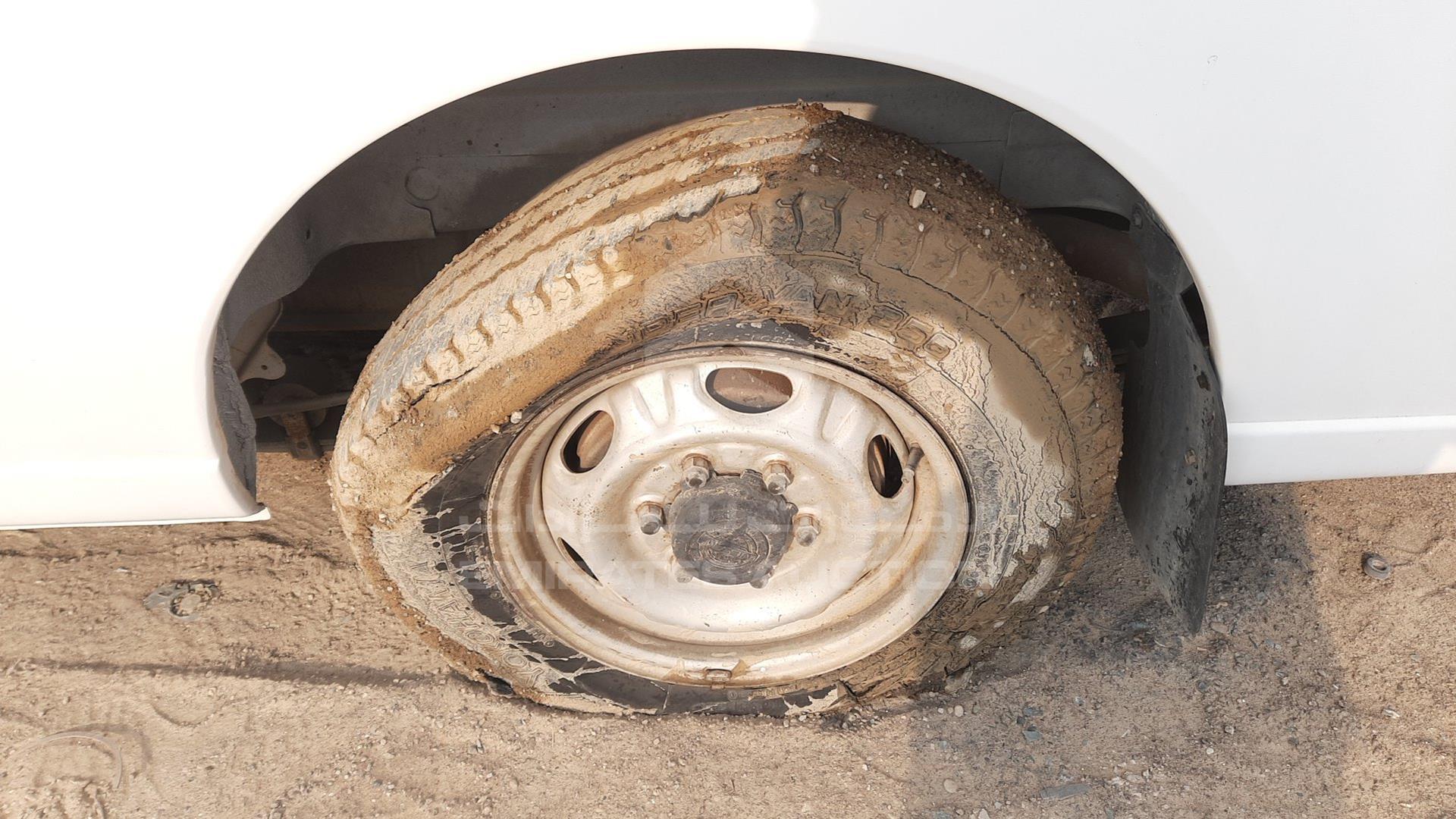 2006 NISSAN URVAN VIN: JN6GE54S06X406429
