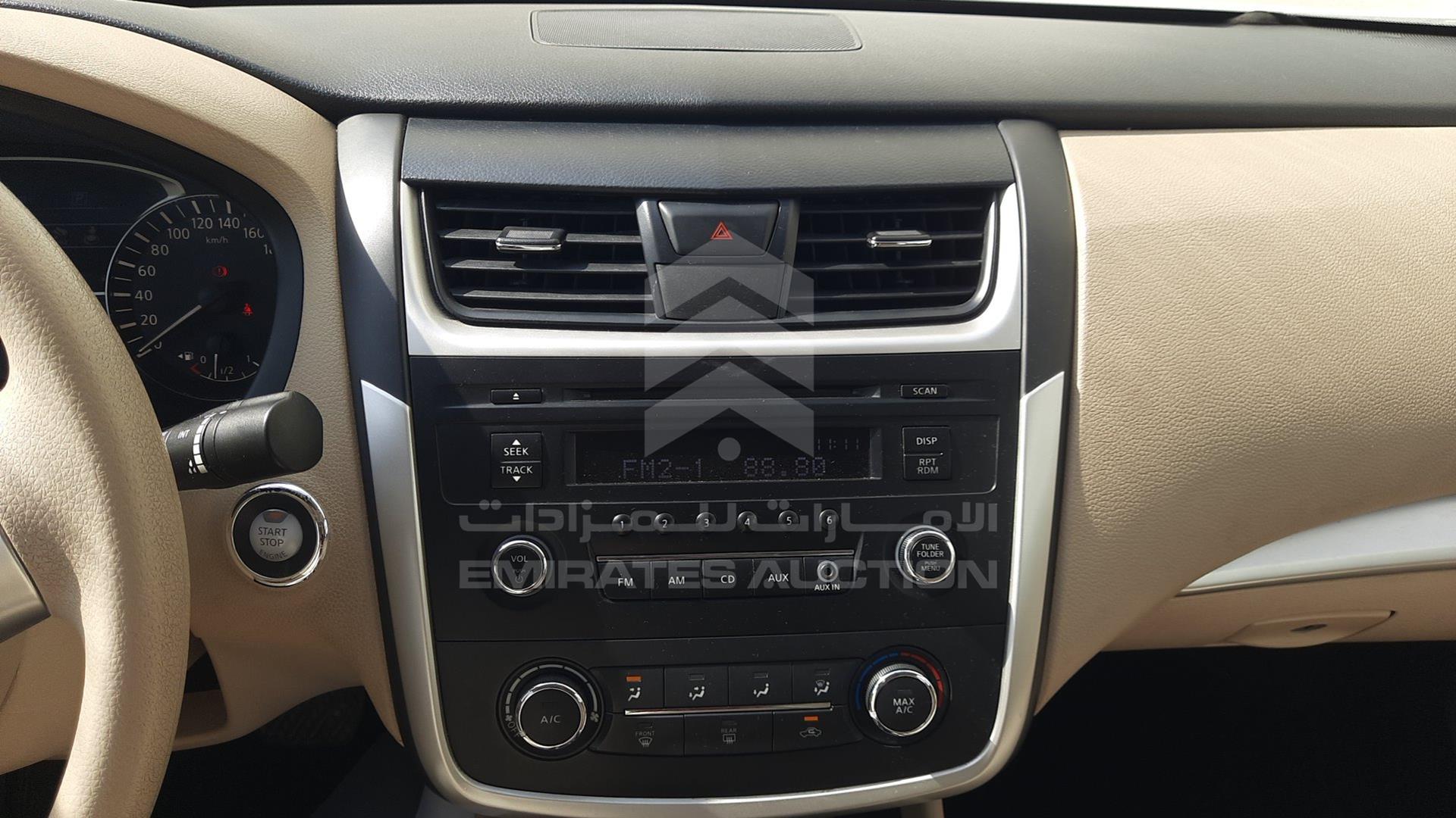 2018 NISSAN ALTIMA VIN: 1N4AL3A98JC274160