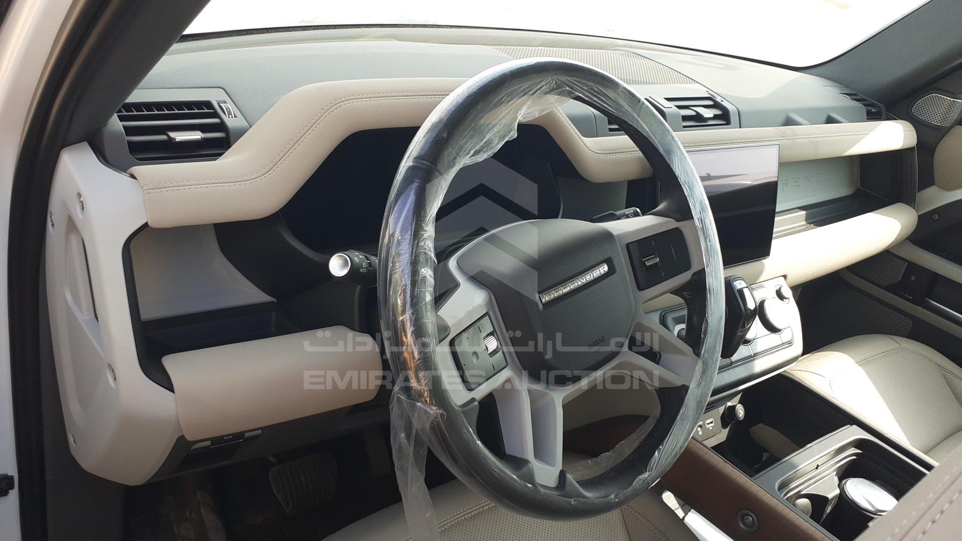 2023 LAND ROVER DEFENDER VIN: SALEA8BU5P2178107